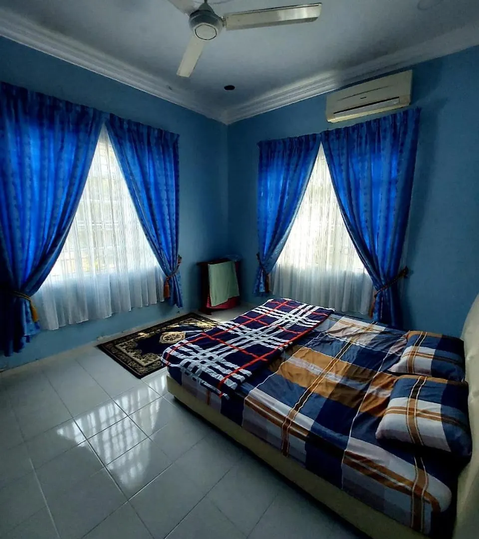 A I Homestay Balik Pulau
